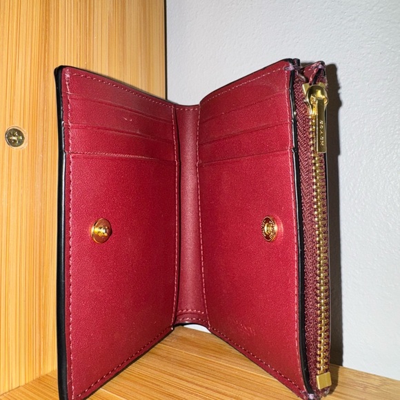 Coach Purple Floral Women's Wallet - Picture 5 of 6